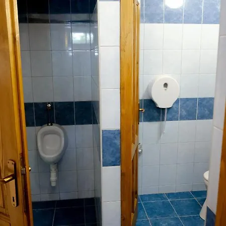 Tundermezo Vendeghaz Guest house *