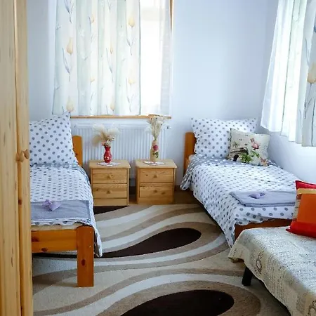 Guest house Tundermezo Vendeghaz *
