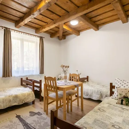Tundermezo Vendeghaz Guest house
